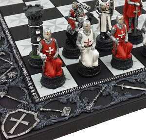 �`�F�X�Z�b�g HPL Medieval Times Crusades Red and White Armored Maltese Knights Chess Set with 17" Board �y���s�A���i�z