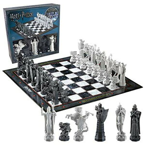 �`�F�X�Z�b�g The Noble Collection Harry Potter Wizard Chess Set - 32 Detailed Playing Pieces - Officially Licensed Harry Potter Film Set Movie Props Toys Gifts �y���s�A���i�z