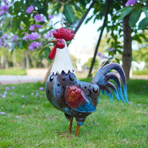�K�[�f�����C�gLED�\�[���[���C�g �\�[���[�p���[ LIFFY Metal Rooster Yard Decor Solar,18 Outdoor Garden Statues with Solar Lights,Farmhouse Lawn Chicken Decorative Ornaments Outside for Patio Backyard Landscape Balcony �y���s�A���i