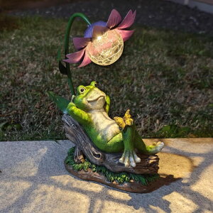 K[fCgLED\[[Cg \[[p[ Solar Frog Garden Decor Outdoor Statue - Frogs Umbrella LED Waterproof Sculptures Lights, Patio Pathway Frog Figurine for Yard Decoration Lawn Ornament Gardening Gifts for Women Mom Gr y