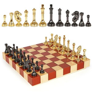 �`�F�X�Z�b�g Metal Chess Set ? Wooden Chess Board Set Travel Chess Sets,Metal Handcrafted Chessmen, Bonus 2 Extra Queens, Portable Classic Chess Game for Adults Family Board Game �y���s�A���i�z