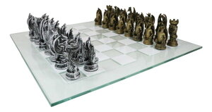 �`�F�X�Z�b�g Ebros Gift Silver and Gold Painted Magic Fantasy Dungeons and Dragons Felted Base Resin Chess Pieces with 15 by 15 Checkered Frosted and Transparent Glass Board Set Gaming Board Game Collection �y���s�A���i�z