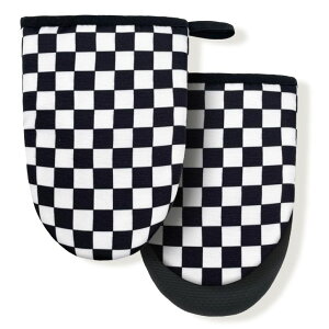 �`�F�X�Z�b�g Checkerboard Chess Board Plaid Mini Silicone Oven Mitts, Heat Slip Resistant Kitchen Gloves 2-Pack Set, Soft Short Small Oven Mittens Pot Holders for Baking Grilling Barbecue Microwave Gift �y���s�A���i�z