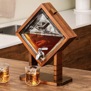 NVbN `{gfBXyT[ Vida Brillante Gifts for Men Dad Father Whiskey Decanter, Cool Anniversary Birthday Gifts Home Bar Decor with Wood Stand, Unique Man Cave Christmas Gift for Bourbon/Scotch/Liquor, Cool Stuff ys
