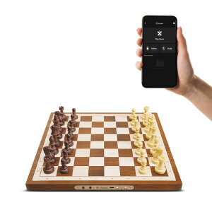 チェスセット Chessnut Air Electronic Chess Set, A magnificently Handcrafted Wooden Chess Board with Extra Queens,LEDs, AI Adaptive Electronic Chess Set Game and App with Computer Chess Board 【並行輸入品】