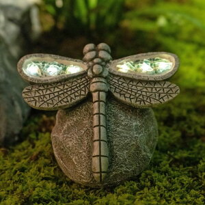 �K�[�f�����C�gLED�\�[���[���C�g �\�[���[�p���[ Rezpuao Garden Statue Dragonfly,Solar Dragonfly Decor for Outdoor,Resin Dragonflies Figurine with Solar Light for Patio,Balcony,Yard,Lawn Ornament,Perfect Garden Gift �y���s�A���i�z