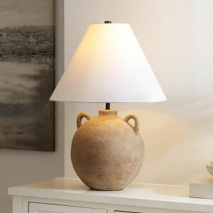 �T�t�@���B�� safavieh �e�[�u�������v �T�t�@�r�� �T�t�@���B�A SAFAVIEH Lighting Collection Soline Antique Brown/Black Ceramic 24-inch Urn Jug Style Table Lamp for Bedroom, Living Room, Home Office, Desk, Nightstand (LED Bulb Include 