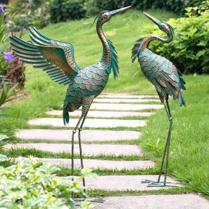 �Ǌ|�����v ������� Natelf Metal Crane Garden Statues, Large Heron Outdoor Bird Sculpture Decor for Patio Pond Yard 36-39inch Yard Art, Set of 2 �y���s�A���i�z
