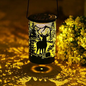 �K�[�f�����C�gLED�\�[���[���C�g �\�[���[�p���[ Solar Lantern Outdoor Waterproof Deer Garden Decor Birthday Gifts for Women Mom Grandma Hanging Solar Lights Metal Decoration Outside for Yard Patio Backyard Porch �y���s�A���i�z