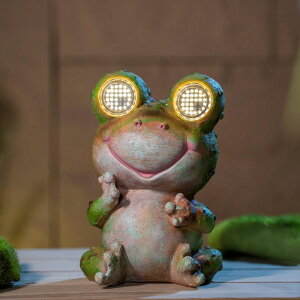 K[fCgLED\[[Cg \[[p[ Solar Frog Garden Statue with Rotating Blinking Led Eyes Waterproof Resin Outdoor Decor Auto Dusk-to-Dawn Sensor for Patio Yard Garden Unique Birthday Housewarming Gifts for Women Mom y