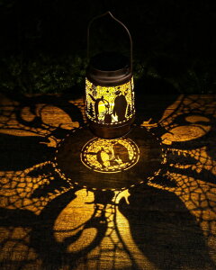 �K�[�f�����C�gLED�\�[���[���C�g �\�[���[�p���[ LIRAVENO Penguin Gifts for Women - Solar Lights Outdoor Waterproof Metal Hanging Lantern Decorative Led Lighting Lamp Yard Garden Patio Lawn Tabletop Porch Decor Birthday Gift for Mom �y