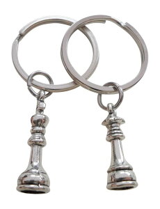 �`�F�X�Z�b�g JewelryEveryday Chess Piece Charm Keychains, King and Queen Set - Couples Keychain Set �y���s�A���i�z
