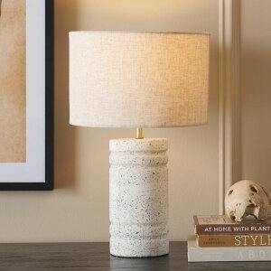 �T�t�@���B�� safavieh �e�[�u�������v �T�t�@�r�� �T�t�@���B�A SAFAVIEH Lighting Collection Azalea White Terrazzo 19-inch Table Lamp (LED Bulb Included) �y���s�A���i�z