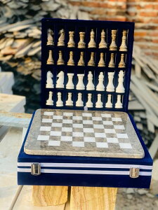 �`�F�X�Z�b�g 15-Inch Handcrafted Marble Chess Set with Blue Velvet Gift Box ? Stone Chessboard & Carved Pieces (Grey White) �y���s�A���i�z
