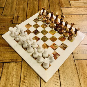 �`�F�X�Z�b�g Vintage Marble Chess Set ? 12�� Board, Hand?Carved White Base & Green/Brown Pieces, Premium Onyx/Marble Material, Elegant Gift for Home Decor, Game Room & Office �y���s�A���i�z