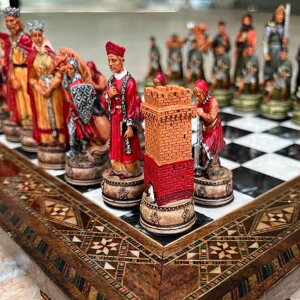 �`�F�X�Z�b�g Luxury Camelot Chess Set ? Hand-Painted King Arthur Chessmen & Inlaid Solid Wooden Board | Handmade Medieval Chess Set Gift for Dad, Husband, Men | Birthday & Anniversary Present �y���s�A���i�z