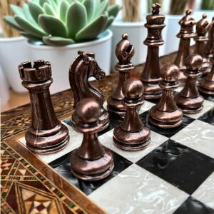 �`�F�X�Z�b�g Luxury Carved Metal Chess Set ? Handmade Wooden Inlaid Board for Adults ? Premium Chess Gift for Dad, Husband, or Anniversary �y���s�A���i�z
