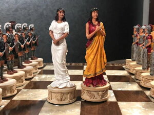 �`�F�X�Z�b�g Elegant Chess Set for Adult X Large Spartans Trojans Hand-Painted Chessmen Solid Wooden Chess Board Xmas Gift for Dad, Husband, Anniversary �y���s�A���i�z