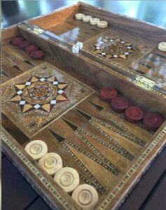 �`�F�X�Z�b�g Premium Handmade 2-in-1 Backgammon and Chess Set ? Solid Inlaid Wooden Game Board | Deluxe Gift for Dad, Husband, or Family �y���s�A���i�z