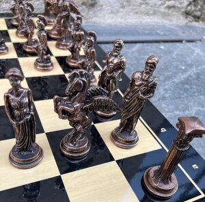 �`�F�X�Z�b�g Large Chess Set Antique Pegasus Bronze Chessmen Handmade Wooden Chess Board, Gift for Dad, Husband, Son and Anyone for Birthday, Anniversary �y���s�A���i�z