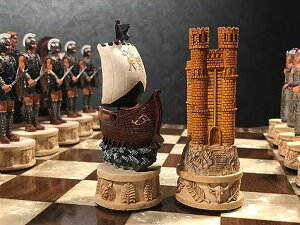 �`�F�X�Z�b�g Elegant Chess Set for Adult X Large Spartans Trojans Hand-Painted Chessmen Solid Wooden Chess Board Gift Idea for Dad, Husband, Anniversary �y���s�A���i�z