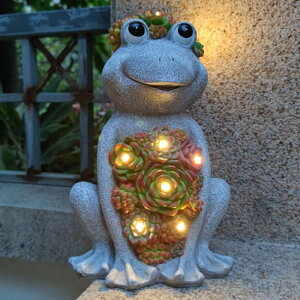 �K�[�f�����C�gLED�\�[���[���C�g �\�[���[�p���[ VIOYOUNS Large Frog Solar Garden Outdoor Statues with Succulent and 8 LED Lights,Outside Solar Frog Art Decor for Lawn,Yard, Balcony Ornament �y���s�A���i�z
