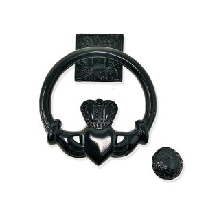 �h�A�m�b�J�[ Exclusively Irish Claddagh Circular Door Knocker for Front Door - Antique Cooper| Polished Brass | Satin Nickel Knocker Ireland Home D?cor 5.5''x 5.5'' (Black Brass) �y���s�A���i�z