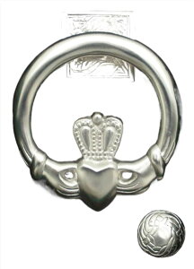 �h�A�m�b�J�[ Exclusively Irish Claddagh Circular Door Knocker for Front Door - Antique Cooper|Polished Brass |Satin Nickel Knocker Ireland Home D?cor 5.5'x 5.5' �y���s�A���i�z