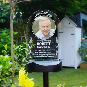 �K�[�f�����C�gLED�\�[���[���C�g �\�[���[�p���[ LccSt Personalised Solar Power Grave Stake Marker - Headstone Memorial Plaque - Light Up Remembrance Stone - in Memory Sign Your photo Tribute - Personalized Memorial Solar Light (7) �y