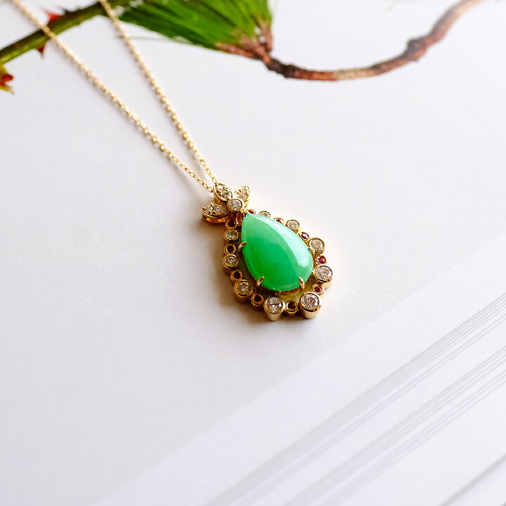 楽天市場】翡翠(ヒスイ)×ダイヤモンド×ルビー×K18YGペンダント  