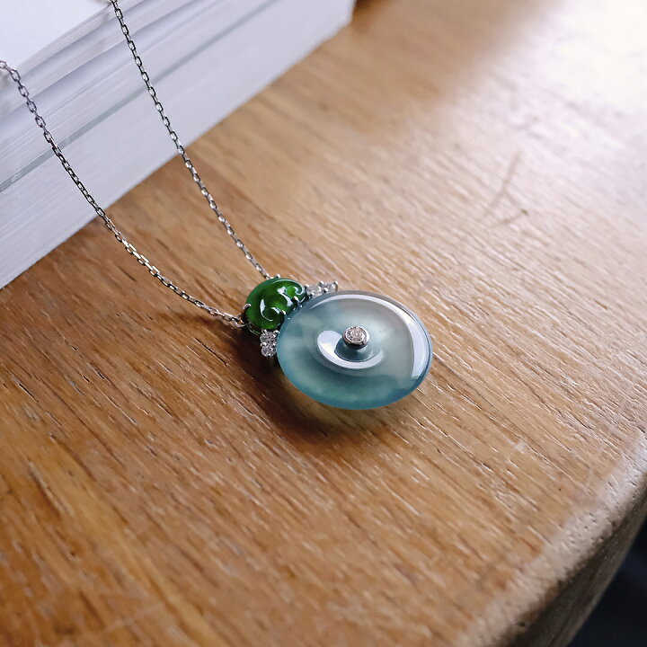 楽天市場】翡翠 (ヒスイ) × ダイヤモンド × K18WG ペンダント『Jade  