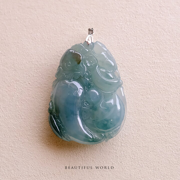 楽天市場】翡翠(ひすい) 彫刻×K18WG ペンダント 『BEAUTIFUL WORLD 