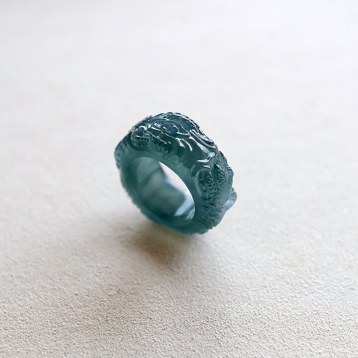 楽天市場】翡翠 (ヒスイ) くりぬき 彫刻 リング『TRANSPARENT DEEP 