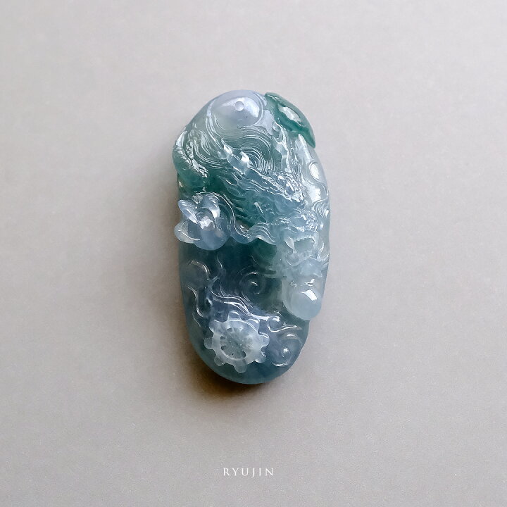 楽天市場】翡翠 (ヒスイ)彫刻 / ペンダントトップ『RYUJIN 