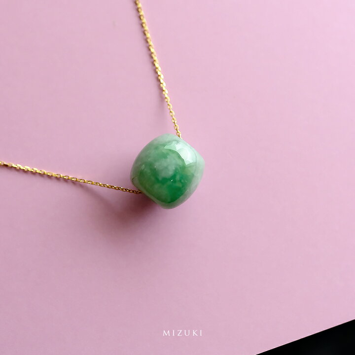 楽天市場】翡翠 (ヒスイ)管玉ペンダントトップ 『MIZUKI』 ホワイト 