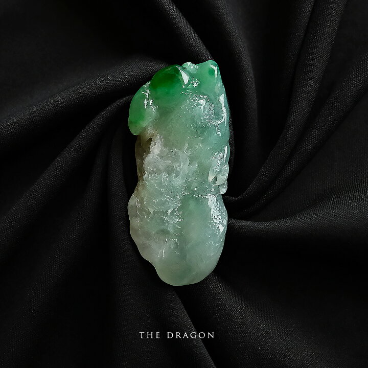 楽天市場】翡翠 (ひすい) 彫刻 ペンダントトップ 『THE DRAGON 