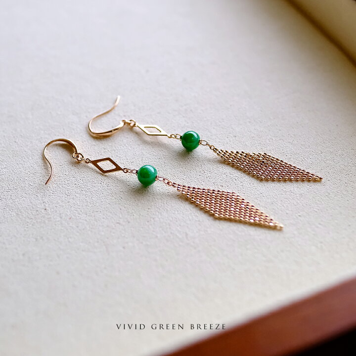 楽天市場】翡翠(ヒスイ) × K18YG ピアス『VIVID GREEN BREEZE