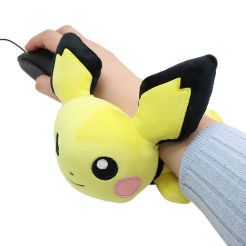 楽天市場 もふもふ うでまくら ポケモン ミニクッション ピチュー ポケットモンスター エンスカイ プレゼント マシュマロポップ ガールズ雑貨通販マシュマロポップ