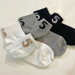 AN\bNX05/5/Ԃ/C/\bNX/Xj[J[//Chanel/Vl