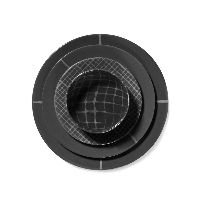 SERAXプレートMPlateMZumaH1.7cmW28xD28xH1.7cmSaltPacificホワイトブラックLIVINGTALKmmis新生活インテリア
