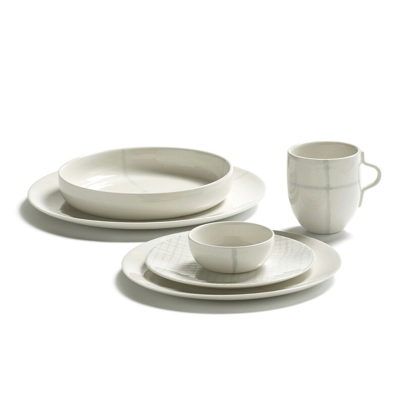 SERAXHighPlateSZumaH3.8cmW20.5xD20.5xH3.8cmSaltホワイトTSB4023104-001PacificブラックTSB4023104-800LIVINGTALKmmis新生活インテリア