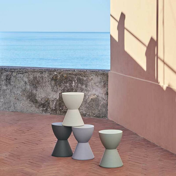 楽天市場】正規代理店 Kartell カルテル スツールPRINCE AHA プリンス 