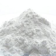 微粒子酸化チタン・油溶性／10g 日焼け止め UV 紫外線カット原料 手作りの日焼け止めに クリームに ミネ…