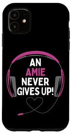 iPhone 11 ゲーム用引用句 "An Amie Never Gives Up" ヘッドセット パーソナライズ スマホケース