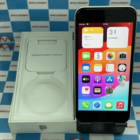 【中古】当日発送可iPhoneSE 第3世代 128GB AU版SIMフリー バッテリー85％ 極美品