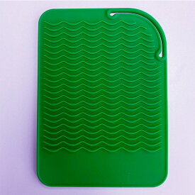 ヘアアイロンマット 楽天 ポーチ ケース シリコン カバー コテ ヘアアイロン シリコンケース 入れ物 収納 マット 携帯 落下防止 火傷防止 焦げ防止 便利