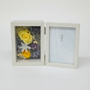 プリザーブドフラワー 仏花 楽天 ボックス ギフト 写真立て メモリアルフラワー お供え 遺影 額縁 フラワー アレンジメント 花 お供え物 お花 一周忌 仏壇用 お仏壇 法事 法要 お彼岸 おしゃ