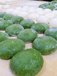 年内は12/26着分で終了 人気丸餅セット【よもぎ餅18個&仁多米白餅18個】よもぎ餅 丸餅 餅 つきたて 餅 杵つき餅 無添加(島根県産仁多米100%使用 無添加で安心)お待たせ致しました