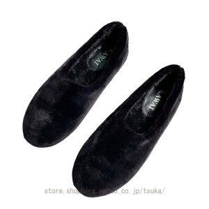 {AXb| V[gu[c fB[Y h N [gu[eB[ ~ JWA H~ ȌC [gXb| p [t@[ C 