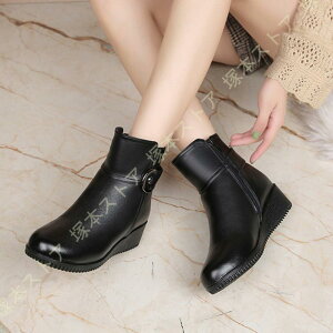 [gu[c fB[X EFbWq[ Xm[u[c u[c ~hu[c  t@Xi[ ȌC  ɂȂ V[Y  JWA